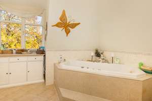 Property thumbnail 25