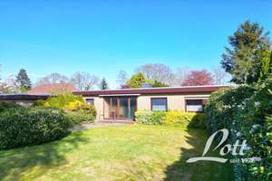 +++ Wohnen auf einer Ebene: Bungalow mit Garage und großem Garten in Ocholt +++ – Die vollständige Adresse der Immobilie erhältst du vom Anbieter., 26655 Westerstede – Vorschaubild 1