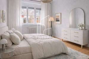 Gepflegte und bezugsfreie helle 2-Zimmer-Wohnung am Schoelerpark mit Wintergarten und Gartenblick