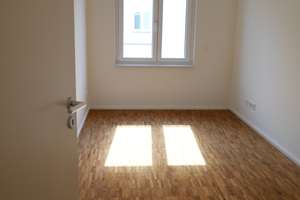 Hochwertiger Neubau in zentraler Lage - leben in absoluter Rheinnähe im Kölner Villenviertel – Oppenheimstr 14, 50667 Neustadt/Nord, Köln – Vorschaubild 11
