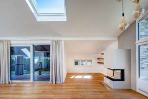 Stilvoller Bungalow 316 m²mit großem Garten in München-Lerchenau – Die vollständige Adresse der Immobilie erhältst du vom Anbieter., 80935 Lerchenau-Ost, München – Vorschaubild 7