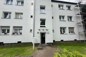 Praktisch geschnittene 3-Zi.-Wohnung mit Balkon! – Elis.-von-Thadden-Straße 29, 51377 Leverkusen – Vorschaubild 2