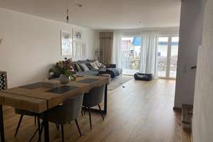 Modernes großzügiges Reihenmittelhaus mit Garten, Carport und Außenstellplatz – Hörenzhauser Straße 2a, 85386 Eching – Vorschaubild 11