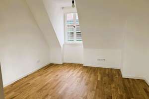 Lichtdurchflutetes Wohngefühl mit Balkon und neuer Einbauküche – modernes Zuhause zum Wohlfühlen – Burgergäßchen 4, 86150 Jakobervorstadt-Nord, Augsburg – Vorschaubild 9