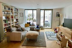 Haus in Haus: 4-Zimmer Maisonette-Wohnung mit Garten in Düsseldorf-Itter (provisionsfrei)