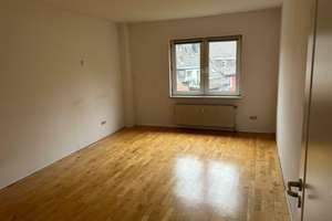 Elegante Maisonettewohnung mit Balkon in der begehrten Lage von Essen-Holsterhausen. – Die vollständige Adresse der Immobilie erhältst du vom Anbieter., 45147 Holsterhausen, Essen – Vorschaubild 5