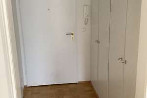Tolles 1-Raum-Appartement mit Einbauküche in sehr zentraler Lage zu vermieten – Dreilindenstr. 73, 45128 Südviertel, Essen – Vorschaubild 4