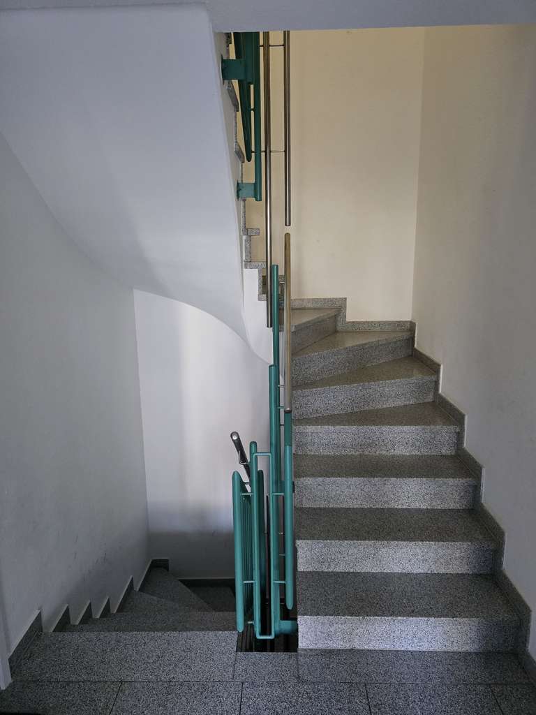 Immobilie in Magstadt - Großzügige 6-Zimmer-Maisonettewohnung mit 2 Stellplätzen - Bild 3