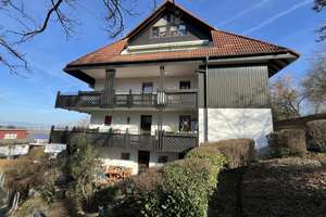 Vermietete 2 - Zimmer - ETW mit Balkon, tollem Blick zu den Vogesen, Kellerabteil , TG-Abstellplatz – Hofstraße 7a, 79415 Bad Bellingen – Vorschaubild 2