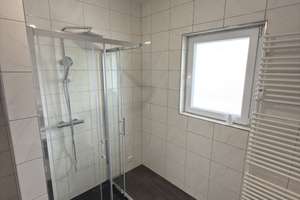 Helle 3-Zimmer-Wohnung mit Balkon in Solingen – Die vollständige Adresse der Immobilie erhältst du vom Anbieter., 42657 Burg/Höhscheid, Solingen – Vorschaubild 3