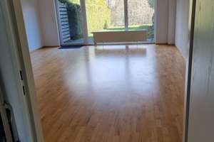 Schönes, ruhig gelegenes Reihenmittelhaus (Energiekl. B), 4 Zi, 2 Bäder, Garage, 200m zum U-Bahnhof – Die vollständige Adresse der Immobilie erhältst du vom Anbieter., 40489 Wittlaer, Düsseldorf – Vorschaubild 3