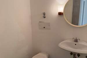 KHALIL WAKED IMMOBILIEN! Top Lage in München- 3 Zimmer Erdgeschoss Wohnung mit Terrasse. – Stolzingstraße 4, 81927 Englschalking, München – Vorschaubild 9