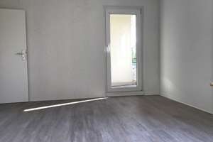 Da kommt man gern Heim: gemütliche 3-Raum-Wohnung für die kleine Familie! – Albert-Schweitzer-Str. 18, 45279 Freisenbruch, Essen – Vorschaubild 3