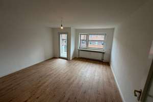 Helle 1-Zimmer-Wohnung mit Balkon in der schönen Südstadt!
