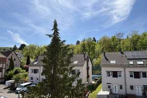 Gemütliche Dachgeschosswohnung mit Blick ins Grüne - sofort verfügbar – 70329 Hedelfingen (Ortsteil), Stuttgart – Vorschaubild 5