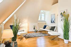 Sofort frei: Komplettes Dachgeschoss - Großzügige, ruhige 2-Zimmer-DG-Wohnung mit Galerie – Die vollständige Adresse der Immobilie erhältst du vom Anbieter., 81247 Obermenzing, München – Vorschaubild 2
