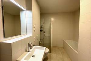 Neuwertige 4,5 Zimmer-Wohnung im Rosensteinviertel + optionalen TG-Plätzen! – 70191 Am Pragfriedhof, Stuttgart – Vorschaubild 9