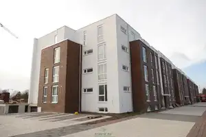 Property thumbnail 2