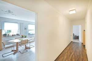 Modernisierter Bungalow mit Einliegerwohnung, viel Privatsphäre und idyllischem Grundstück – Die vollständige Adresse der Immobilie erhältst du vom Anbieter., 42651 Solingen-Mitte, Solingen – Vorschaubild 11