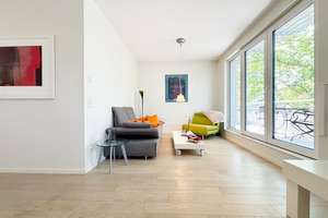 Exklusives Wohnen mit Rheinblick! Möbliertes Appartement in Köln/ Bayenthal – Die vollständige Adresse der Immobilie erhältst du vom Anbieter., 50968 Bayenthal, Köln – Vorschaubild 3