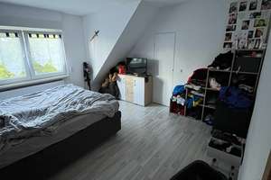 Gepflegte Dachgeschosswohnung mit drei Zimmern und Balkon in Dortmund – 44359 Mengede (Ortsteil), Dortmund – Vorschaubild 10