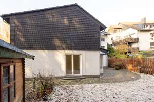 Bergisch Gladbach-Rommerscheid: 
Freistehendes Einfamilienhaus mit besonderem Charme! – Die vollständige Adresse der Immobilie erhältst du vom Anbieter., 51465 Stadtmitte, Bergisch Gladbach – Vorschaubild 2