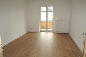 Schnell ANSCHAUEN und EINZIEHEN: Neuer schicker Laminatboden + Neu renoviert (z.T. Dekorputz) – Clausstraße 91, 9130 Lutherviertel, Chemnitz – Vorschaubild 6