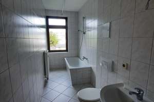 * 2 Monat kaltmietfrei * 2R-Wohnung mit großem Balkon und Wannenbad – Ludwig-Richter-Straße 13, 9131 Hilbersdorf, Chemnitz – Vorschaubild 3