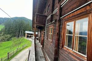 Historisches Kitzbüheler Bauernhaus zum Abbau – ein einzigartiges Projekt für kreative Visionäre! – Die vollständige Adresse der Immobilie erhältst du vom Anbieter., 83278 Traunstein – Vorschaubild 2