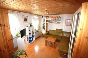 Mittendrin -  Wohnen und Leben am Neckar - Gepflegtes Haus mit Reserven – Esslingen (Kreis) – Vorschaubild 3