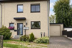 Einfamilienhaus mit Einliegerwohnung und vielseitigem, großzügigem Raumangebot in Uni-Nähe