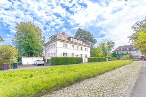 Charakter, Geschichte und Qualität - Historische Stadtvilla im Flüsseviertel – Die vollständige Adresse der Immobilie erhältst du vom Anbieter., 34131 Bad Wilhelmshöhe, Kassel – Vorschaubild 2