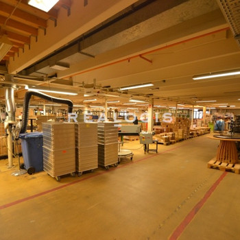 WEDEL | ca. 4.000 m² LAGER | PRODUKTION | RAMPE | BÜRO