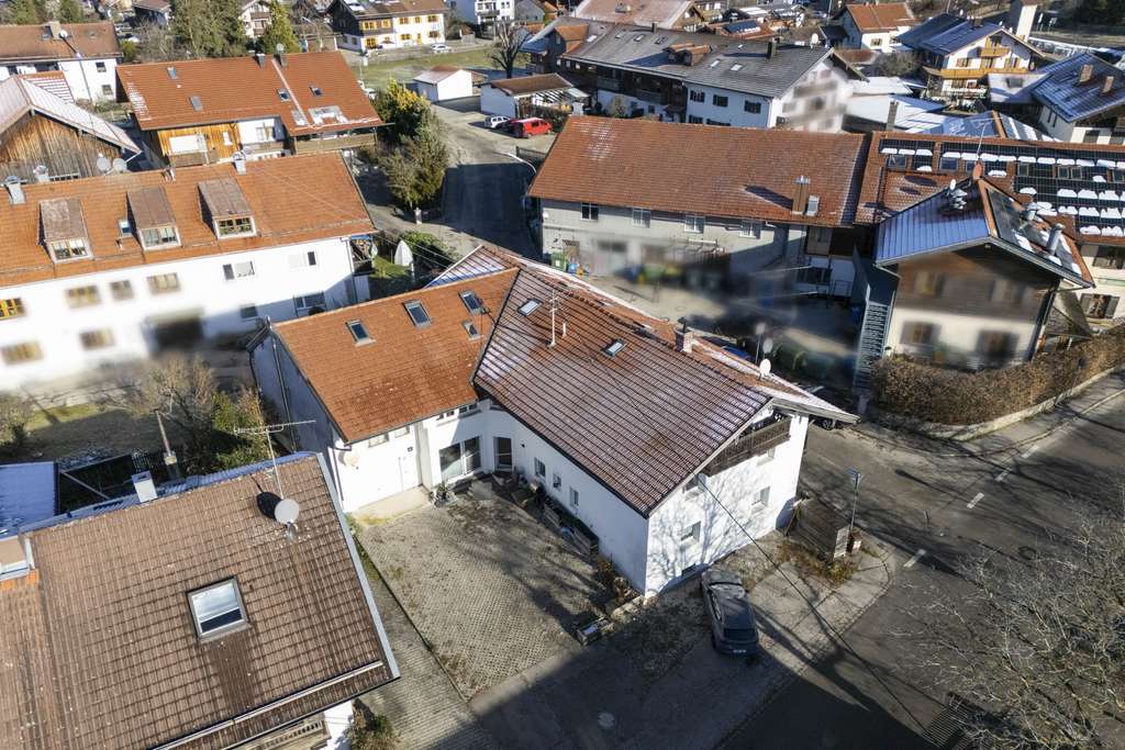 Immobilie in Aying - Attraktives Mehrfamilienhaus mit solider Rendite und gepflegtem Zustand - Bild 0