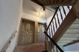 Charmantes Mehrfamilienhaus – reich an Geschichte und bereit für frische Impulse! – Die vollständige Adresse der Immobilie erhältst du vom Anbieter., 4315 Neustadt-Neuschönefeld, Leipzig – Vorschaubild 2
