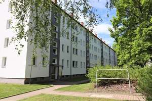 Flinke Kufen: Anmieten und ersten Monat mietfrei* genießen! – Am Karbel 30, 9116 Altendorf, Chemnitz – Vorschaubild 1