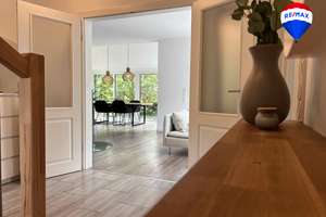 Provisionsfrei: Modernes Einfamilienhaus in Berlin Hermsdorf – ruhig, modern, familienfreundlich – Die vollständige Adresse der Immobilie erhältst du vom Anbieter., 13467 Hermsdorf, Berlin – Vorschaubild 1