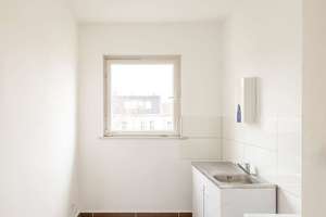 BEZUGSFREI – Top gepflegte 2-Zimmer Wohnung mit Südbalkon und perfektem Grundriss in Steglitz! – Flemmingstraße 7, 12163 Steglitz, Berlin – Vorschaubild 9