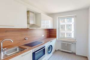 Gemütliche 2-Zimmer-Wohnung mit Innenhofbalkon – Theresienstraße 21, 80333 Universität, München – Vorschaubild 5