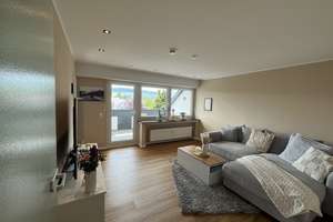 Exklusive 2ZKB-DG Wohnung mit Südloggia & Einbauküche in Bi-Ubbedissen zu vermieten 