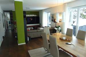 Familienhaus mit 3 Wohneinheiten und Garten mit Terrasse – Die vollständige Adresse der Immobilie erhältst du vom Anbieter., 85774 Unterföhring – Vorschaubild 3