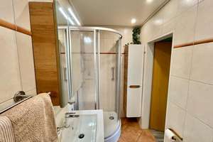 Bremerhaven - Mitte // Ferienwohnung mit Blick über die Stadt – Die vollständige Adresse der Immobilie erhältst du vom Anbieter., 27568 Mitte-Süd, Bremerhaven – Vorschaubild 5