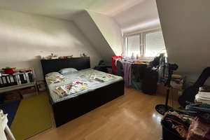 Charmante Dachgeschoss Wohnung in Rüttenscheid