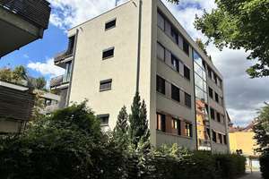 Moderne 3-Zimmer Terrassen-Wohnung mit eigenem Garten in Nürnberg Altstadt, St. Sebald – Kupferschmiedshof 16, 90403 Altstadt, St. Sebald, Nürnberg – Vorschaubild 1