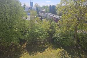 *** Attraktive 3-Zimmer-Wohnung mit großem Balkon in direkter Messenähe *** – Wahingtonweg 1B, 30519 Mittelfeld, Hannover – Vorschaubild 2