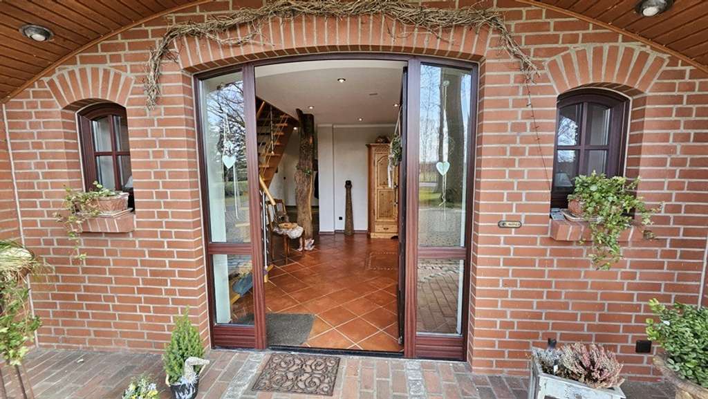 Immobilie in Hollnseth - immo-schramm.de: Imposantes Landhaus mit Ackerland - Bild 3