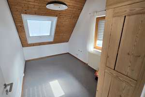 4 Kaufen, 1 Bewohnen, 3x Mieteinahmen - 4-Fam.-Haus in bester Lage mit D.-Garage und 3 Stellplätzen! – Die vollständige Adresse der Immobilie erhältst du vom Anbieter., 71287 Weissach – Vorschaubild 14