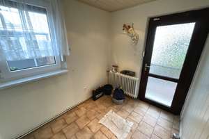 Charmantes Wohnhaus mit großem Grundstück – Die vollständige Adresse der Immobilie erhältst du vom Anbieter., 27574 Schiffdorferdamm, Bremerhaven – Vorschaubild 14