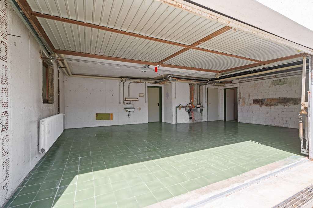 Immobilie in Tengen - Grosszügige, gepflegte Villa in Aussichtslage und Grenzlage zur Schweiz - Bild 4
