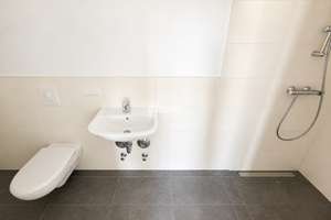 antaris Immobilien GmbH **Ihr neues Zuhause: Stilvolle 5-Raum-Wohnung mit Wow-Faktor** – Die vollständige Adresse der Immobilie erhältst du vom Anbieter., 99085 Krämpfervorstadt, Erfurt – Vorschaubild 5